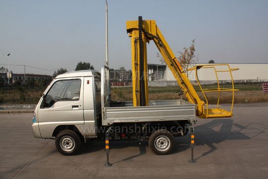 點(diǎn)擊查看詳細(xì)信息<br>標(biāo)題：電動(dòng)作業(yè)車 閱讀次數(shù)：3181