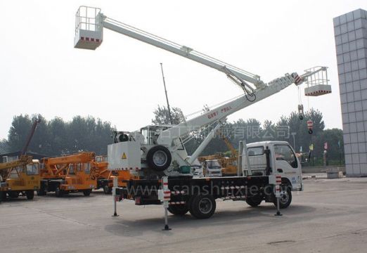 點擊查看詳細(xì)信息<br>標(biāo)題：高空作業(yè)車 閱讀次數(shù)：3838