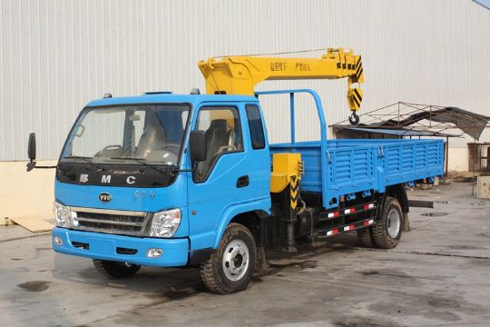 點(diǎn)擊查看詳細(xì)信息<br>標(biāo)題：東風(fēng)隨車吊 閱讀次數(shù)：3234