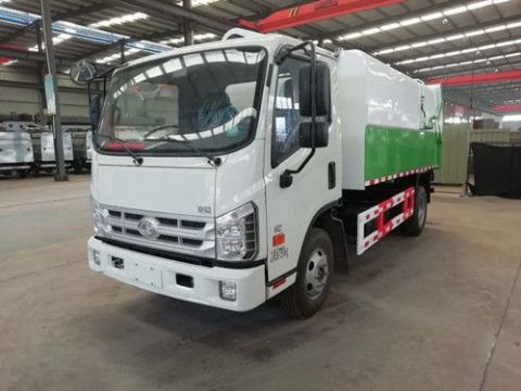 點(diǎn)擊查看詳細(xì)信息<br>標(biāo)題：9方柴油垃圾車 閱讀次數(shù)：3517